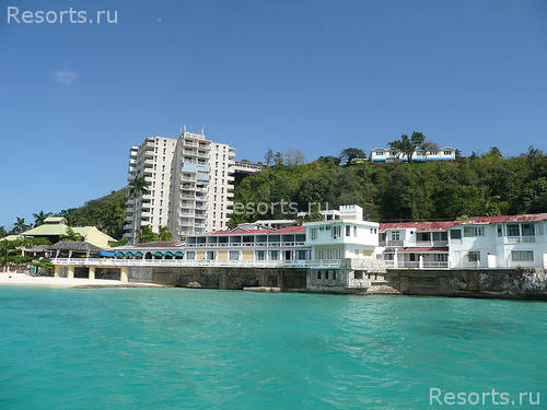 Doctors Cave Beach Hotel 8